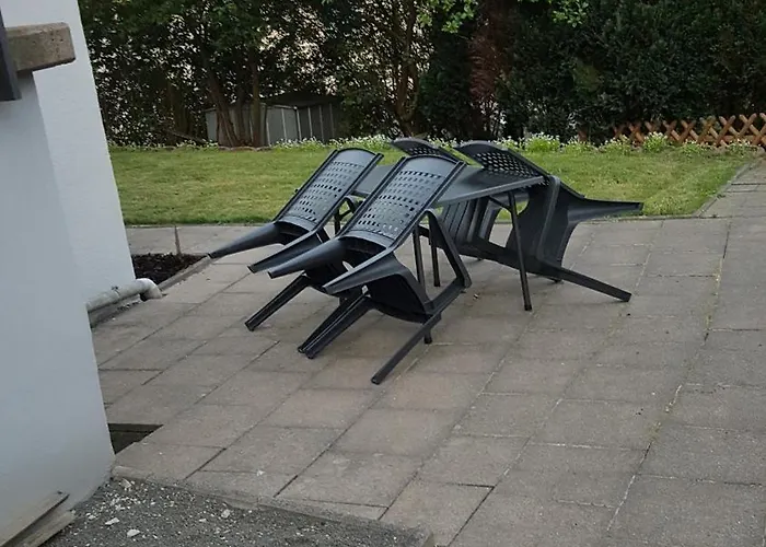 Charmante, Ruhige Erdgeschosswohnung Mit Balkon Lejlighed *